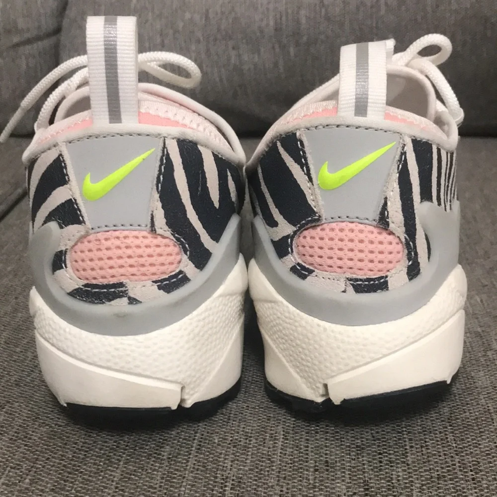 Nike X Olivia Kim Air Footscape No Cover Zebra Print Shoes - Picture 4 of 10